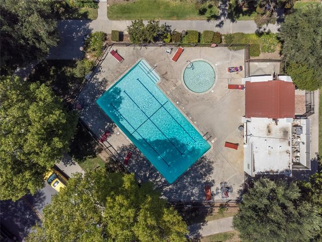 22170 James Alan 3, Chatsworth, CA 91311