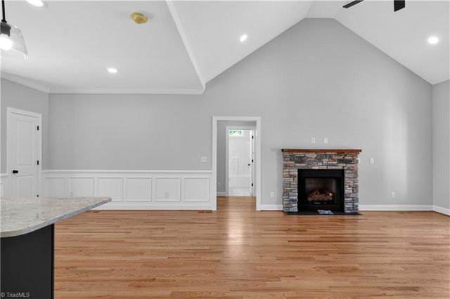 271 Stonybrook Drive, Lexington, NC 27295