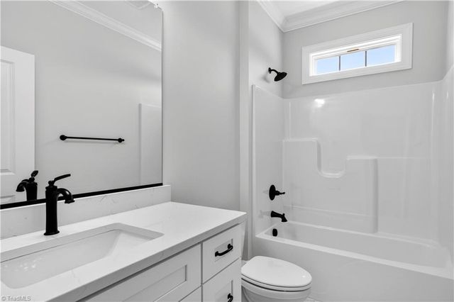 271 Stonybrook Drive, Lexington, NC 27295