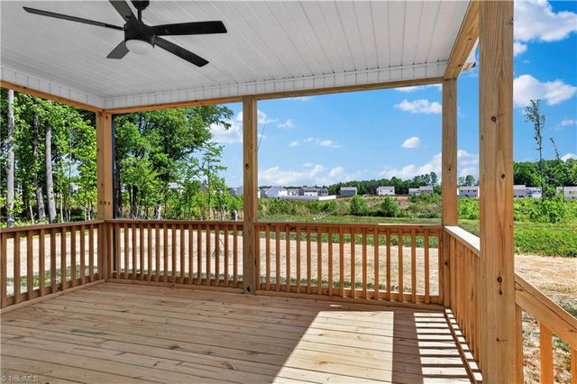 271 Stonybrook Drive, Lexington, NC 27295