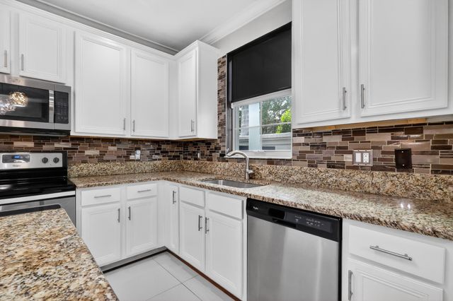 3106 Waterside Circle, Boynton Beach, FL 33436