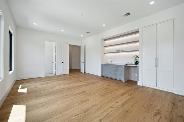 6534 Corbin Street, Houston, TX 77055