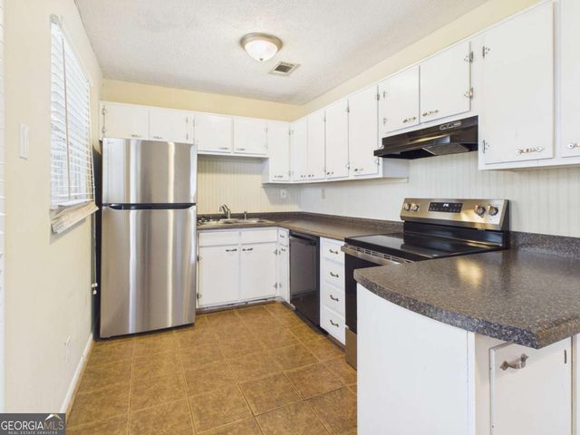 1020 Tuxedo Lane, Watkinsville, GA 30677