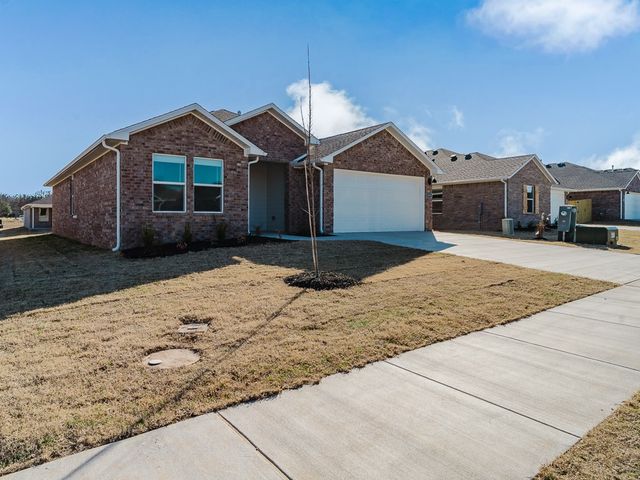 3051 Amarillo Way, Centerton, AR 72719