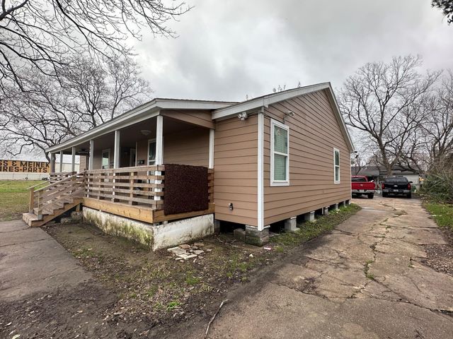 906 Eagle Avenue A, Pasadena, TX 77506