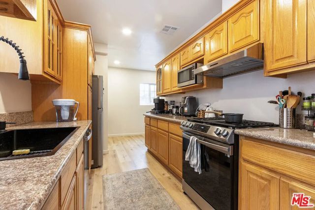 5934 Fayette Street, Los Angeles, CA 90042