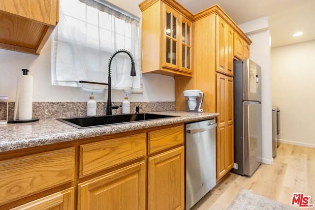 5934 Fayette Street, Los Angeles, CA 90042
