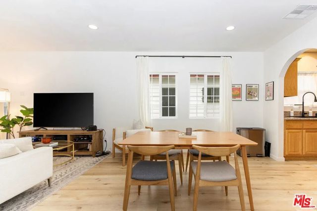 5934 Fayette Street, Los Angeles, CA 90042