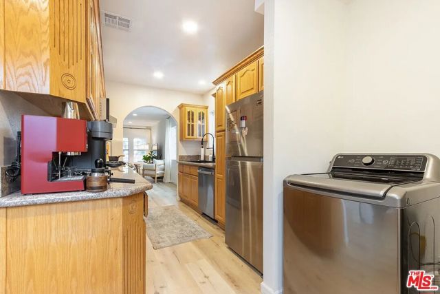 5934 Fayette Street, Los Angeles, CA 90042