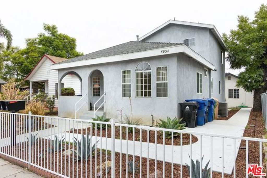 5934 Fayette Street, Los Angeles, CA 90042