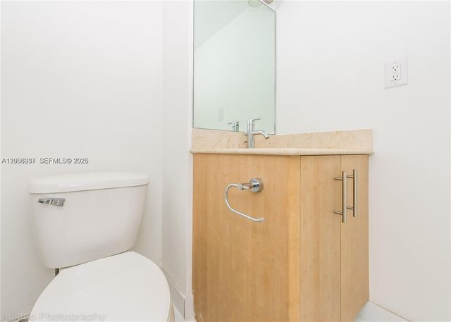 10275 Collins Avenue 416, Bal Harbour, FL 33154