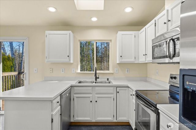 9331 64th Avenue NE, Marysville, WA 98270