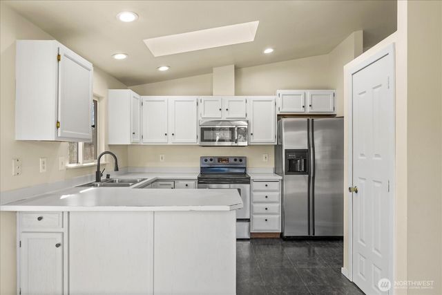 9331 64th Avenue NE, Marysville, WA 98270