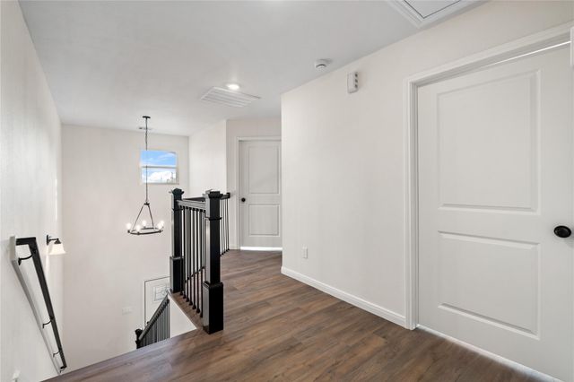 7101 Weyburn Street C, Houston, TX 77028