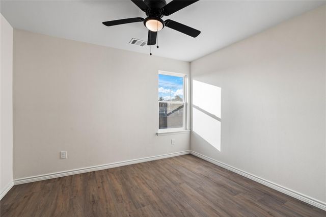 7101 Weyburn Street C, Houston, TX 77028