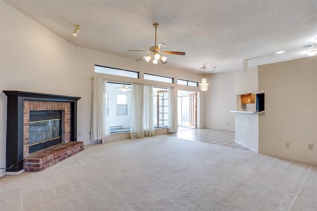1613 Pinnacle Lane, Edmond, OK 73003