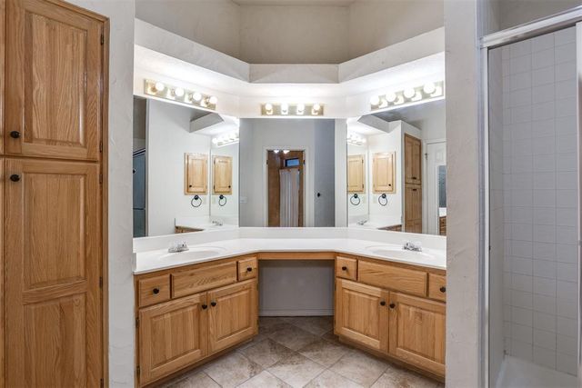 1613 Pinnacle Lane, Edmond, OK 73003