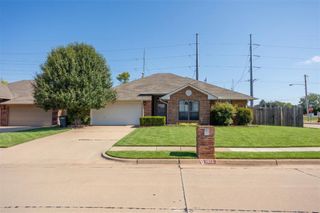 1613 Pinnacle Lane, Edmond, OK 73003