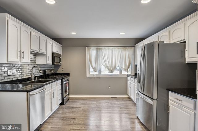 40 MAC KNIGHT DR, Pine Hill, NJ 08021