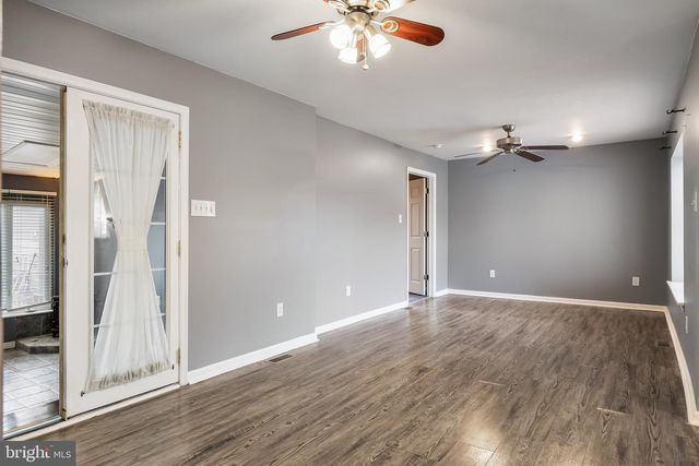 40 MAC KNIGHT DR, Pine Hill, NJ 08021