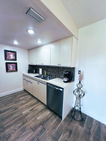 3402 Bimini Lane G4, Coconut Creek, FL 33066