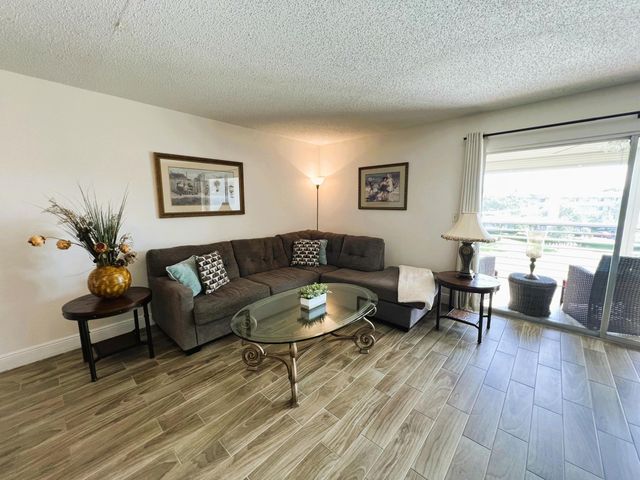 3402 Bimini Lane G4, Coconut Creek, FL 33066