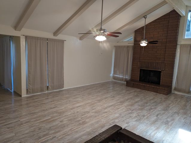 5290 N Bishop Avenue, Fresno, CA 93723