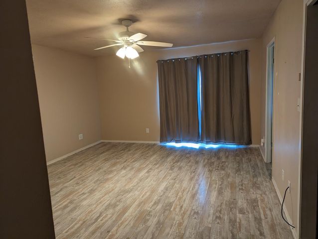 5290 N Bishop Avenue, Fresno, CA 93723