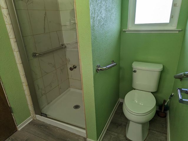 5290 N Bishop Avenue, Fresno, CA 93723