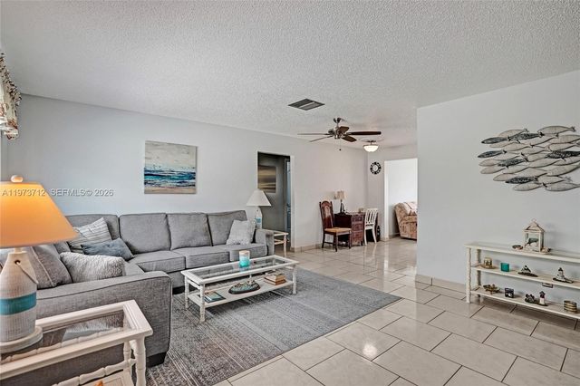 1806 SW 18th St, Boynton Beach, FL 33426