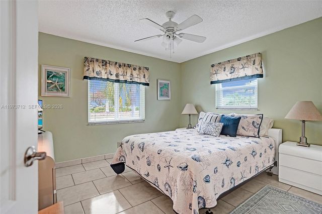 1806 SW 18th St, Boynton Beach, FL 33426