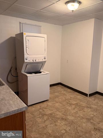 176 GRIFFITH ST, Salem, NJ 08079