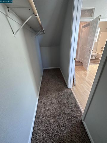 6404 Eagle Ridge Dr, Vallejo, CA 94591