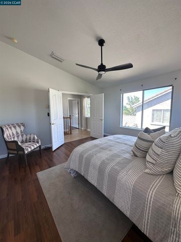 6404 Eagle Ridge Dr, Vallejo, CA 94591