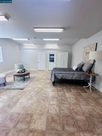 6404 Eagle Ridge Dr, Vallejo, CA 94591