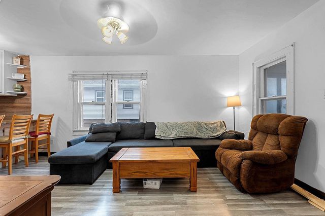 1571 KIMBALL STREET, Green Bay, WI 54301