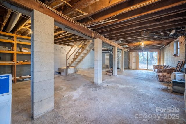 433 Osborne Road, Brevard, NC 28712