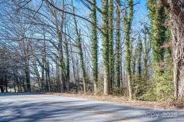 433 Osborne Road, Brevard, NC 28712