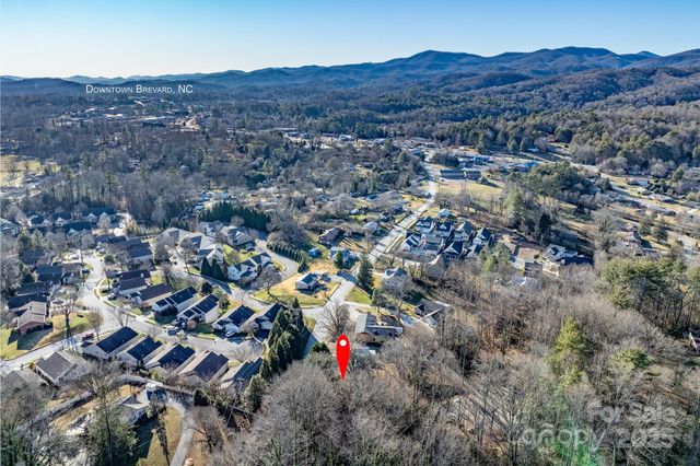 433 Osborne Road, Brevard, NC 28712