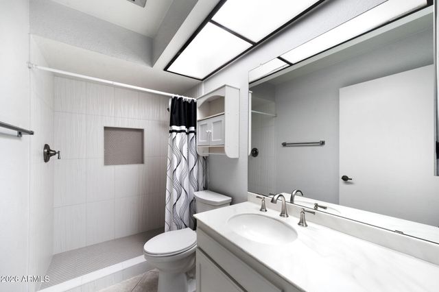 345 LEISURE WORLD --, Mesa, AZ 85206