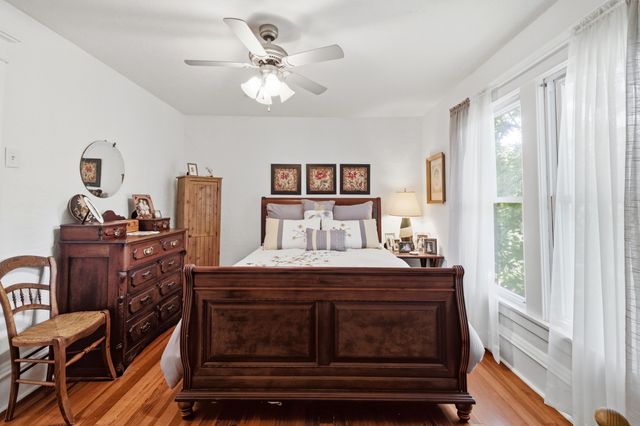 24 W Ash Street W, Three Oaks, MI 49128