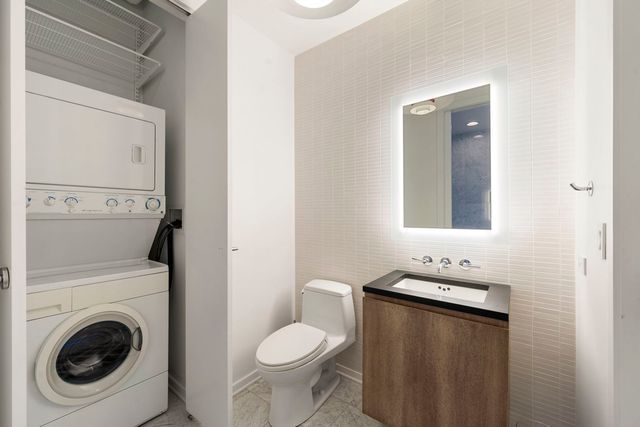 600 N Fairbanks Court 3503, Chicago, IL 60611