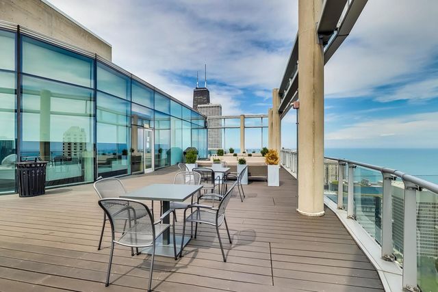 600 N Fairbanks Court 3503, Chicago, IL 60611