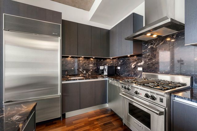 600 N Fairbanks Court 3503, Chicago, IL 60611