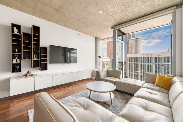 600 N Fairbanks Court 3503, Chicago, IL 60611