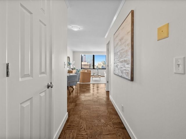 65 East India Row 33A, Boston, MA 02110