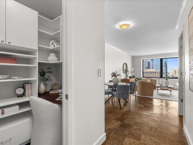 65 East India Row 33A, Boston, MA 02110