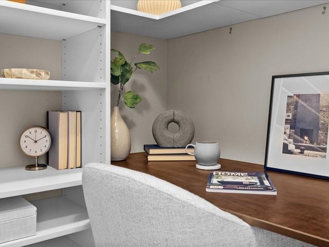 65 East India Row 33A, Boston, MA 02110