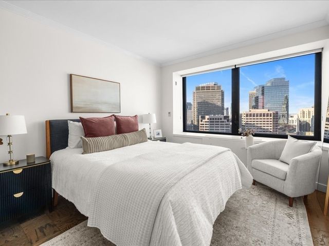 65 East India Row 33A, Boston, MA 02110