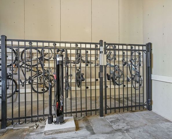 65 East India Row 33A, Boston, MA 02110